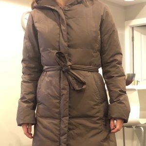 Uniqlo women mid-length winter jacket.
